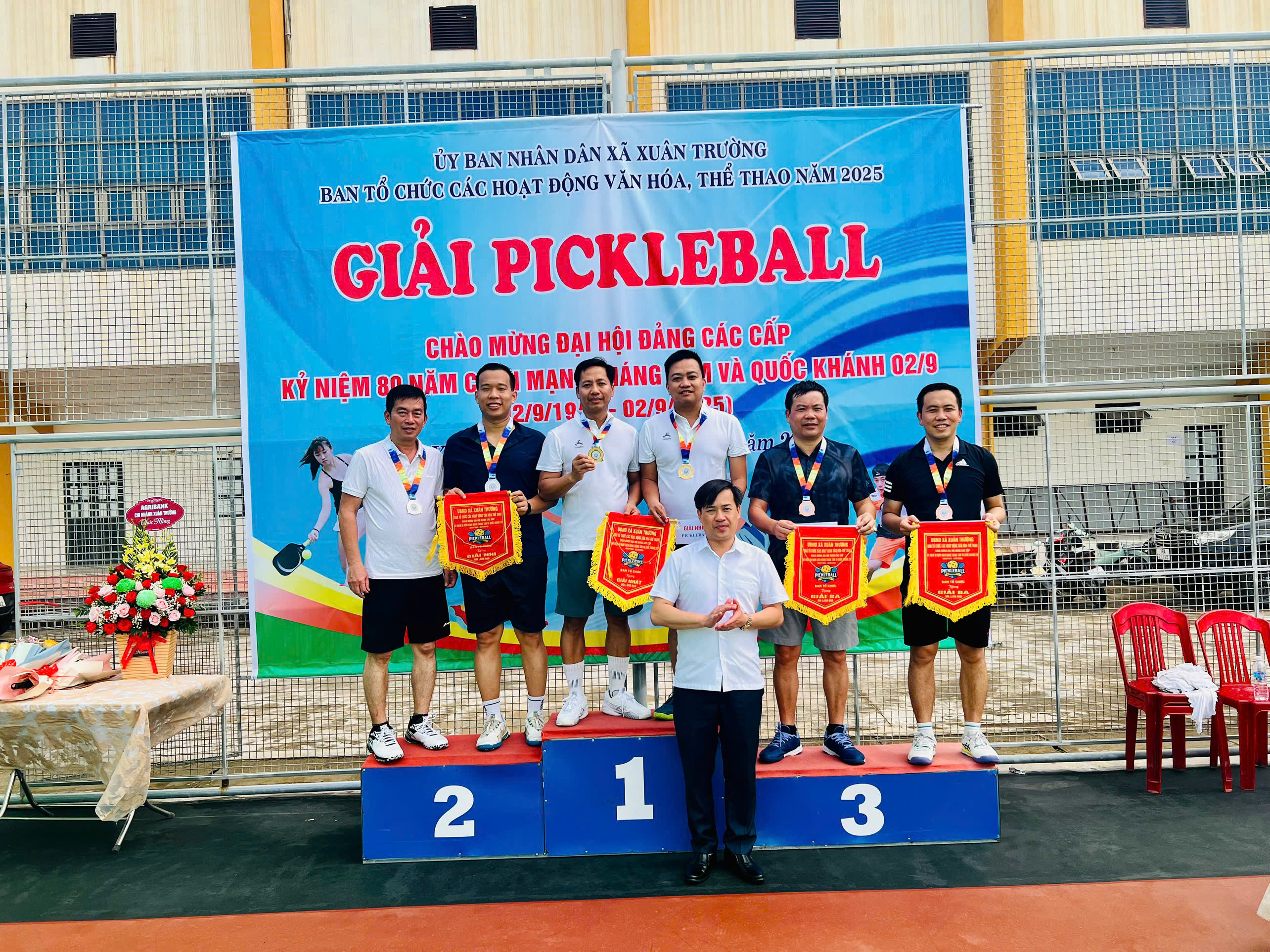 Ủy ban nhân dân xã Xuân Trường tổ chức khai mạc Giải thể thao Pickleball chào mừng kỷ niệm 80 năm Quốc khánh nước Cộng hòa xã hội chủ nghĩa Việt Nam (02/9/1945 – 02/9/2025) 