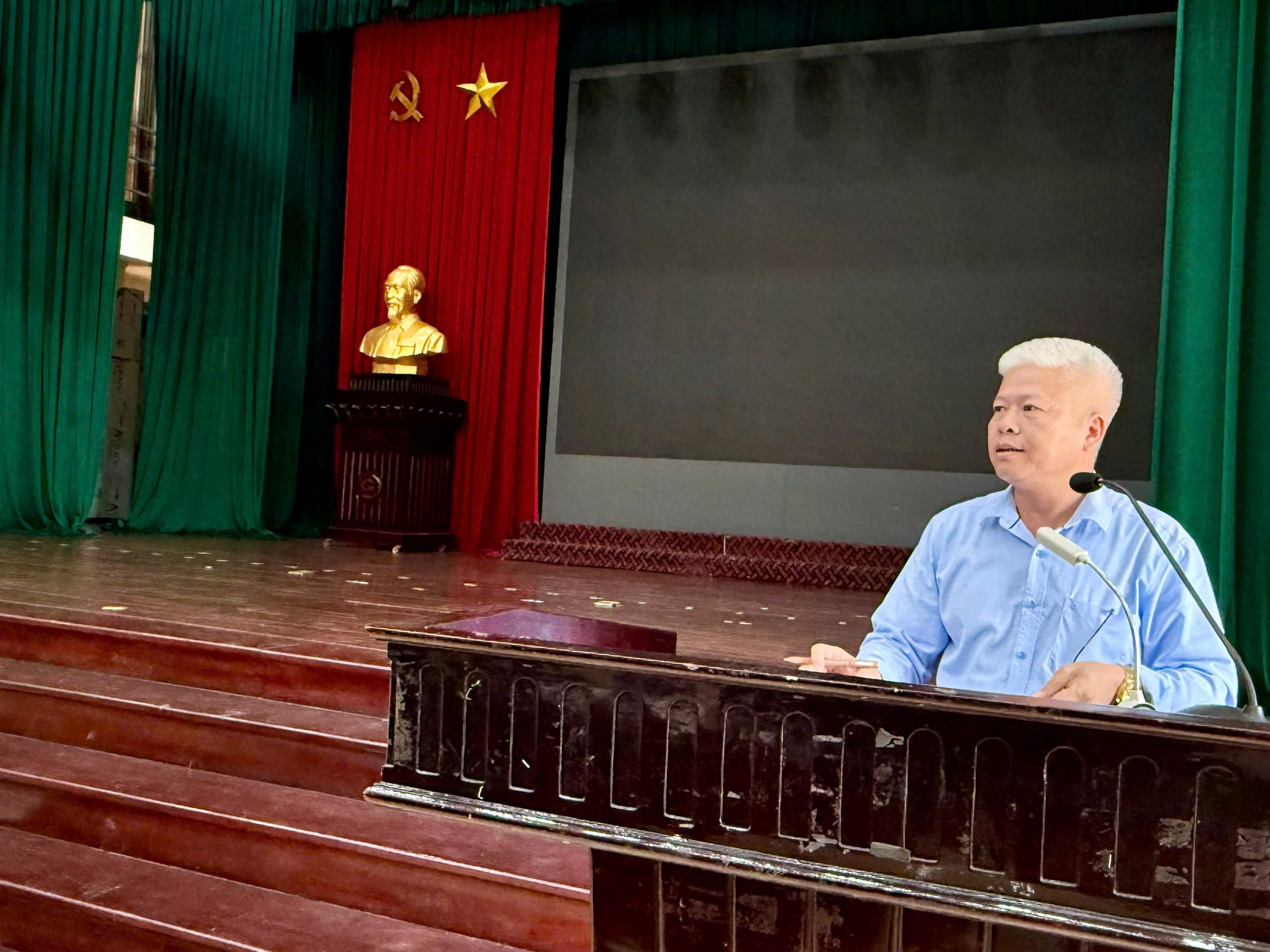 UBND Xã Xuân Trưởng tổ chức hội nghị triển khai công tác phòng trừ sâu bệnh bảo vệ lúa Mùa 2025