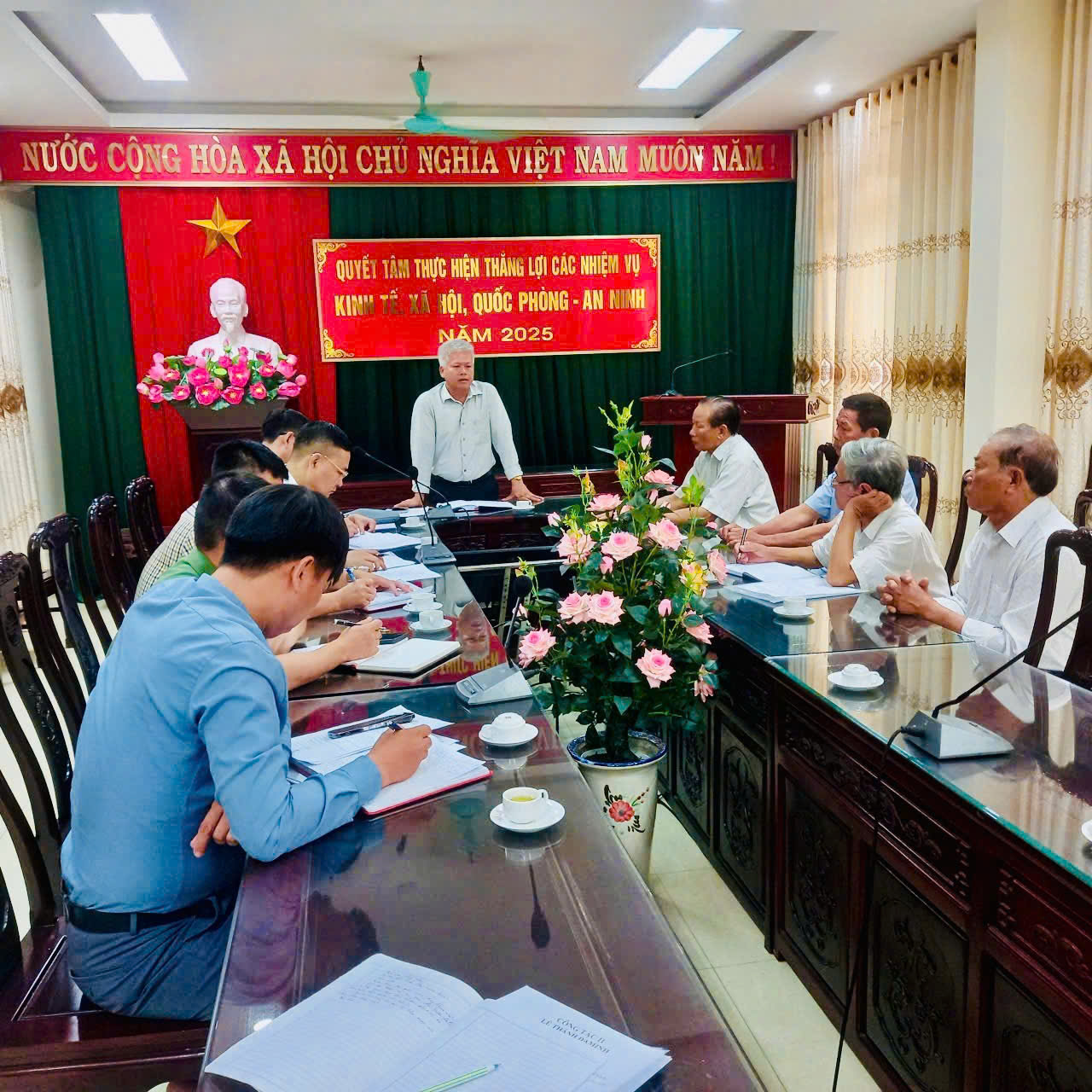 UBND XÃ XUÂN TRƯỜNG LÀM VIỆC VỚI BAN HÀNH GIÁO GIÁO XỨ BÙI CHU CHUẨN BỊ TỔ CHỨC LỄ KÍNH QUAN THẦY DIỄN RA VÀO NGÀY 8/8/2025