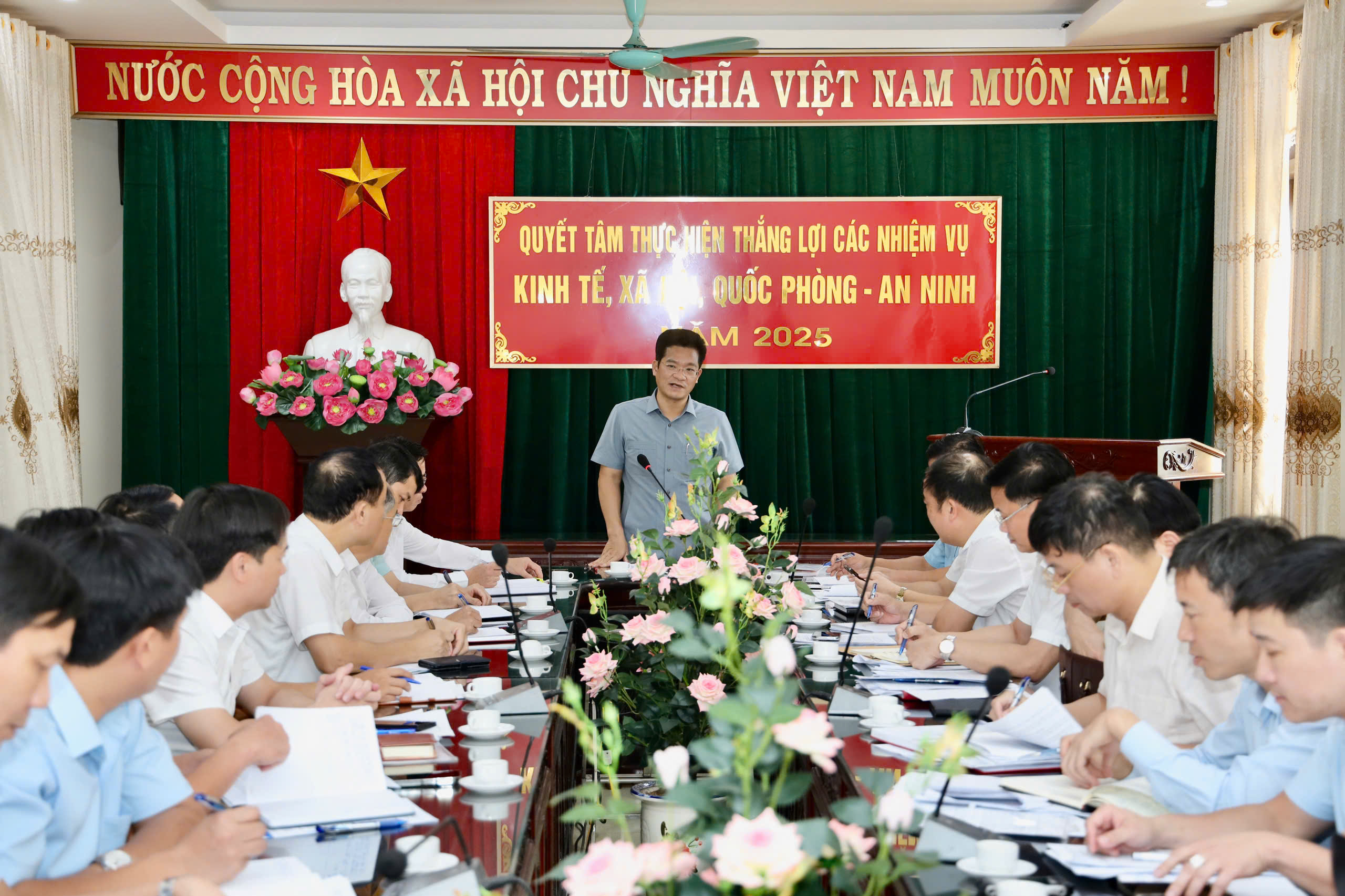 Lãnh đạo UBND tỉnh làm việc với các xã Giao Phúc, Xuân Trường, Hải Hưng và Hải Hậu về tình hình, nhiệm vụ phát triển kinh tế - xã hội và công tác triển khai ứng phó với bão số 9