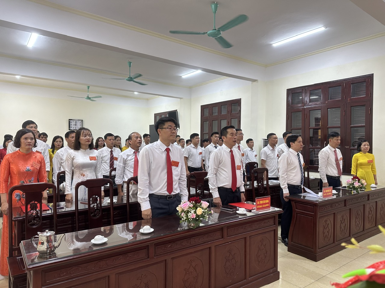 Chi bộ UBND xã Xuân Trường tổ chức Đại hội lần thứ nhất nhiệm kỳ 2025-2030 